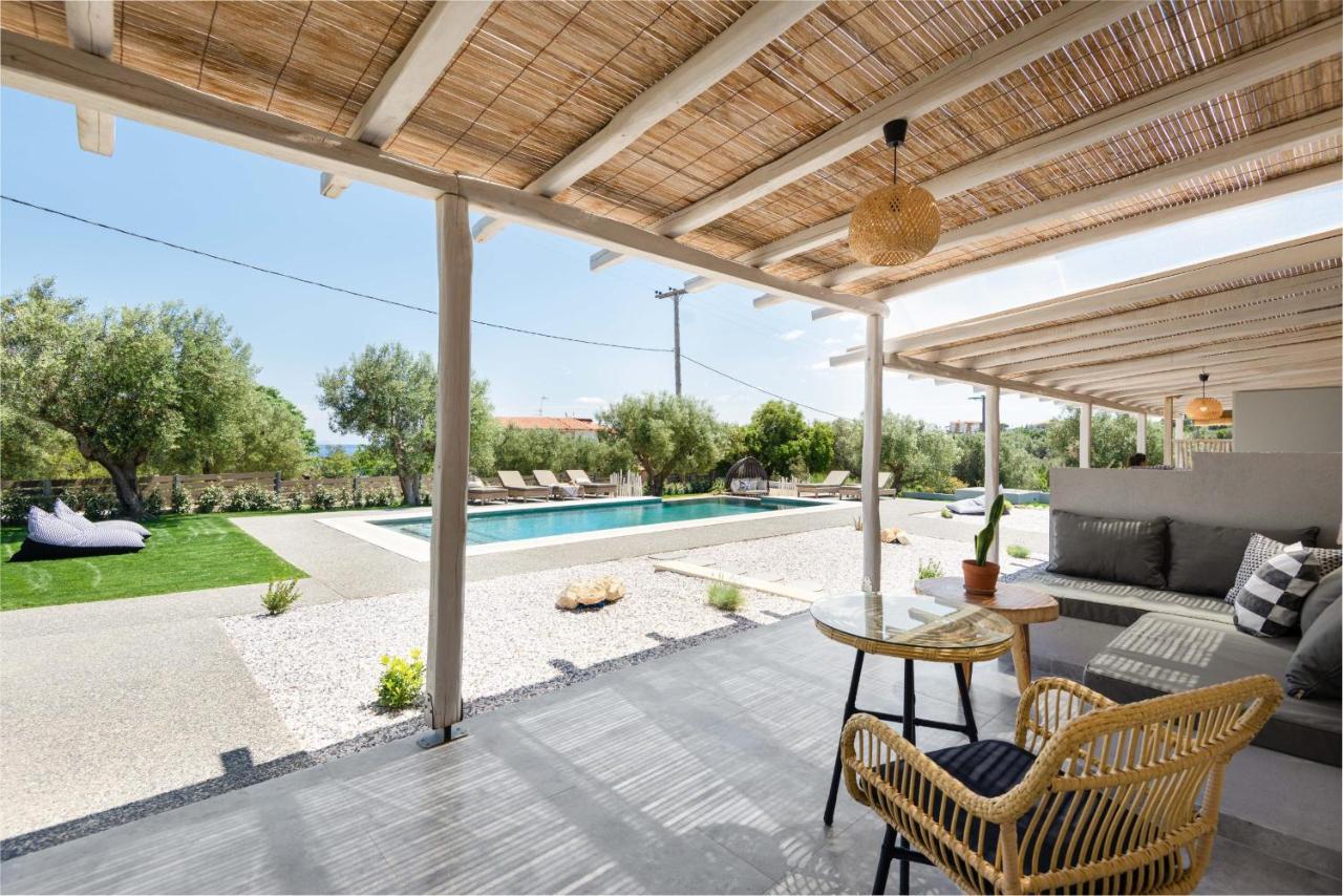 "Four Olives" Luxury Rooms, Afitos #Feelslikehome Luaran gambar